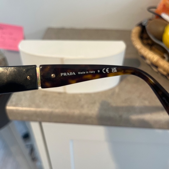 Prada tortoise sunglasses - Picture 3 of 3